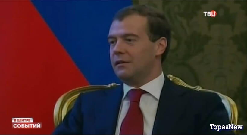 В центре событий от 26.09.25 с Анной Прохоровой смотреть онлайн